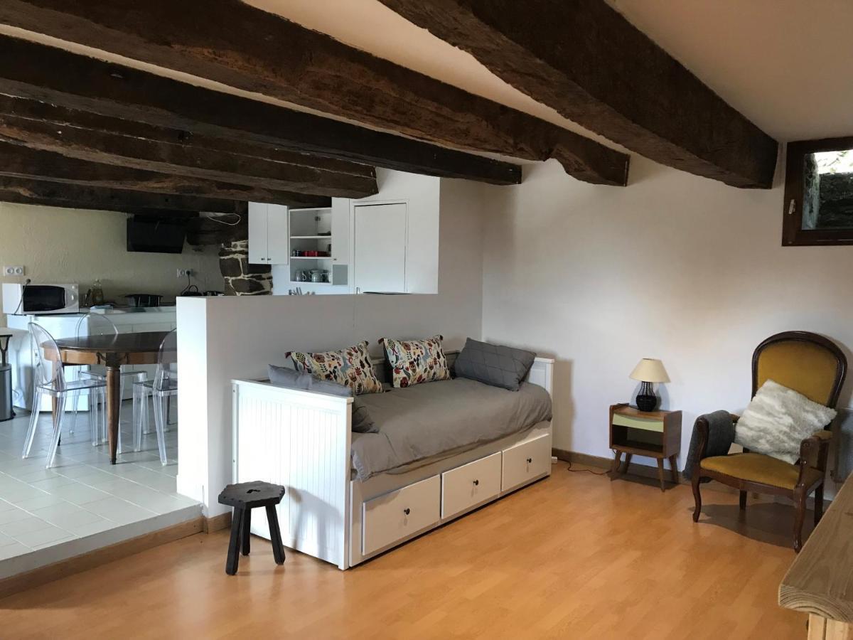 Le Mas Bertrand Villefranche-de-Panat Exteriör bild