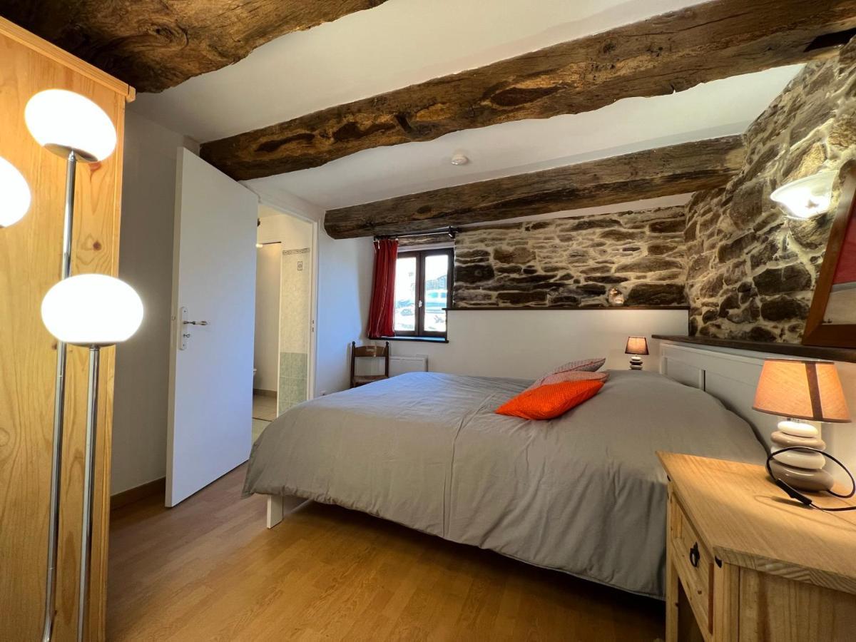 Le Mas Bertrand Villefranche-de-Panat Exteriör bild